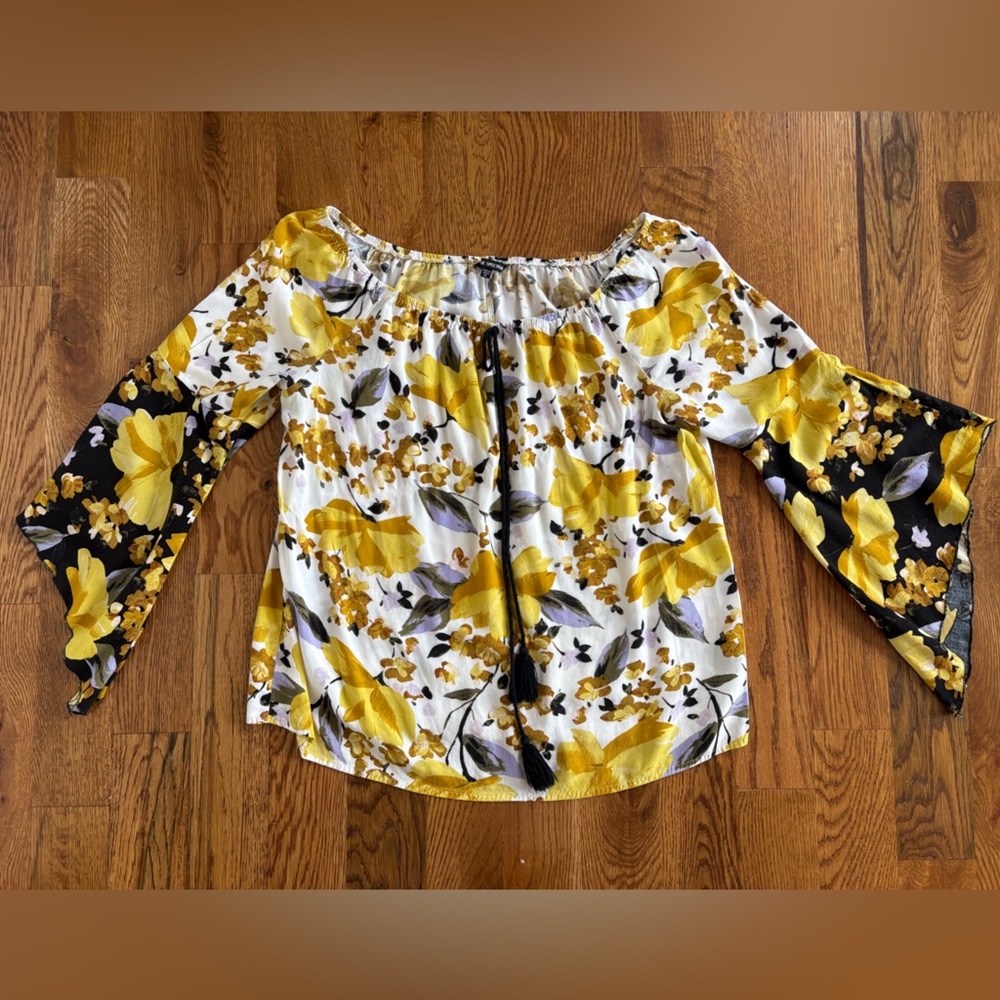Unique Spectrum Floral Popover Top Tassles Bell Sleeves Peasant Boho XL